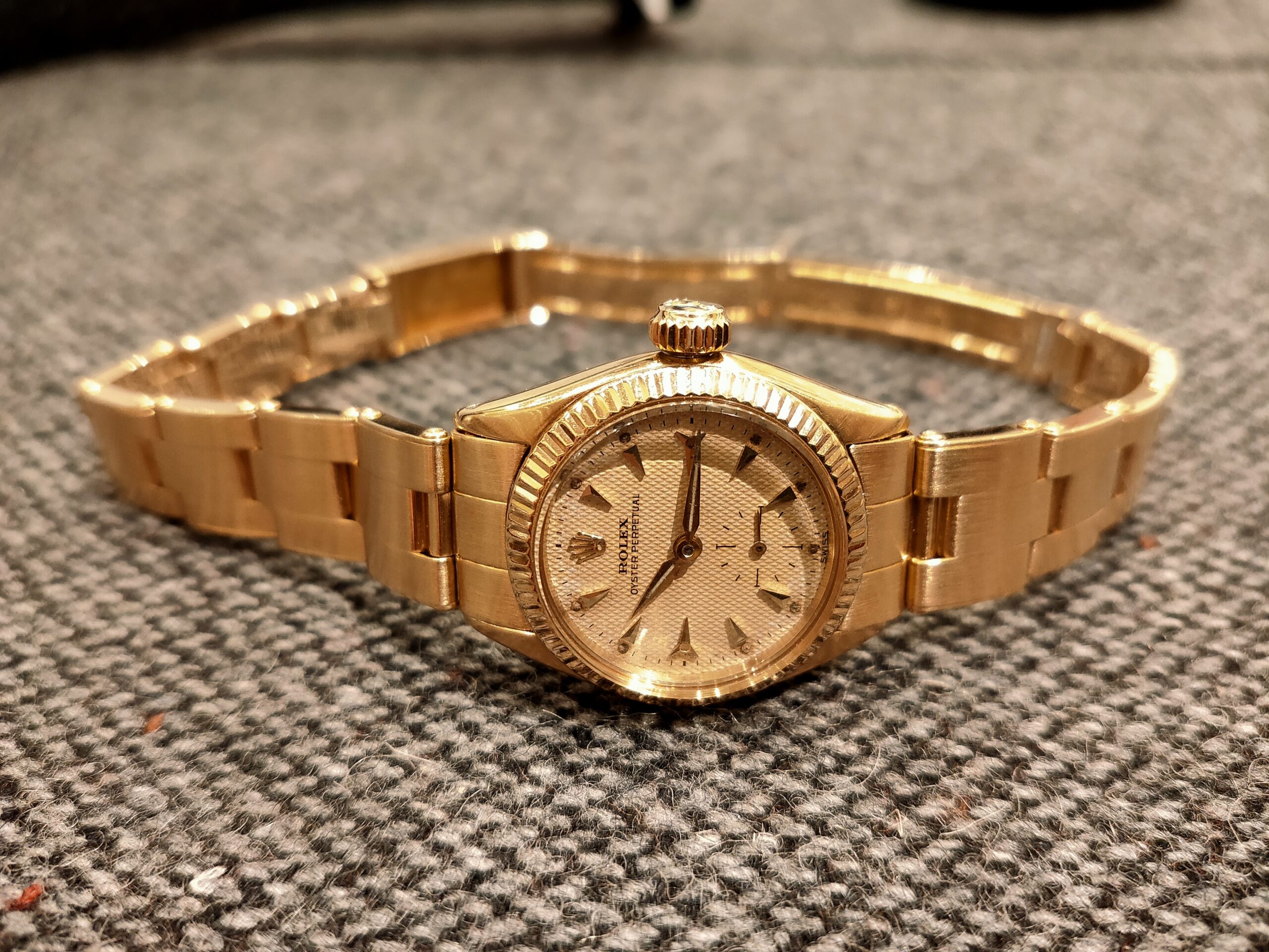 ROLEX OYSTER PERPETUAL 1960's 18KYG